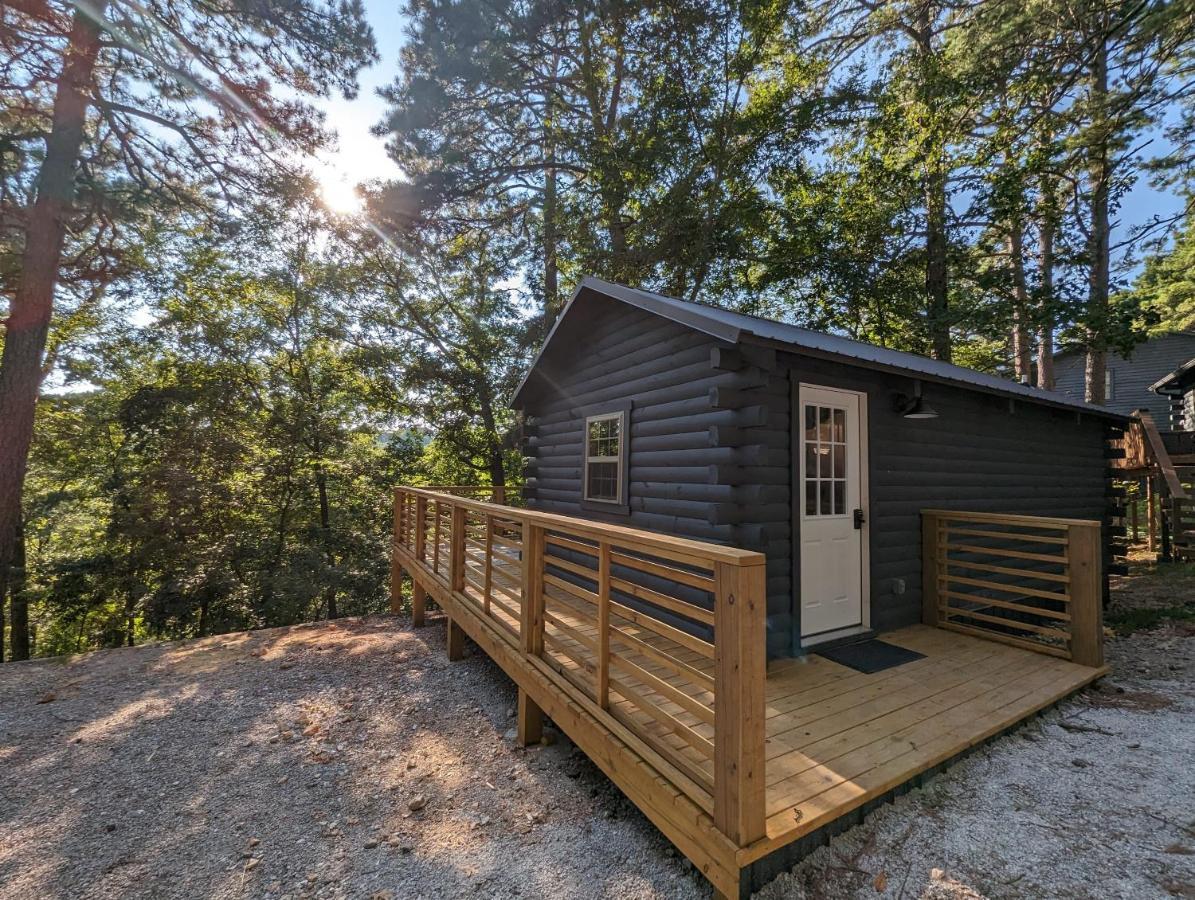 Cabin #6 With Hot Tub Deck And Sunset View At Loblolly Pines Apartamento Eureka Springs Exterior foto